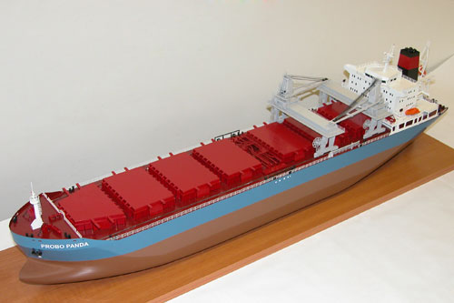 Scale model of bulk carrier Probo Panda, view on bow