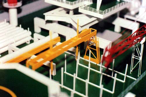 Scale model of offshore unit Octabuoy, cranes on cargo deck