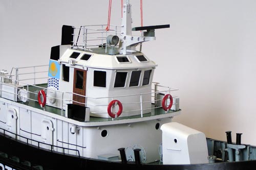Scale model of tug Kazakhstan, superstructure, view on bow