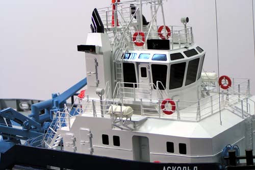 Scale model of tug Askold, wheel house and superstructure with funnel