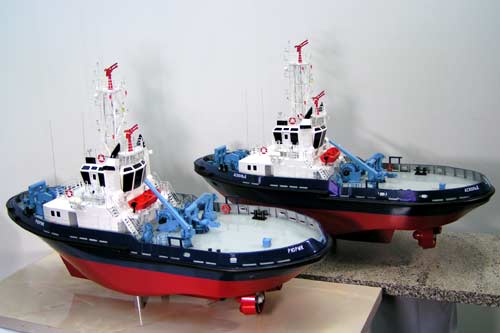 Scale models of tugs Ryurik and Askold together